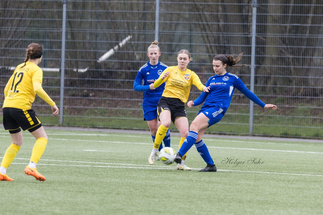 Bild 451 - F SSC Hagen Ahrensburg - SV Frisia Risum-Lindholm : Ergebnis: 1:2